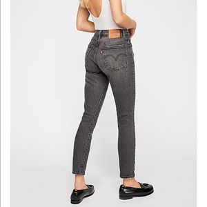 Levi’s high waist skinny size 26